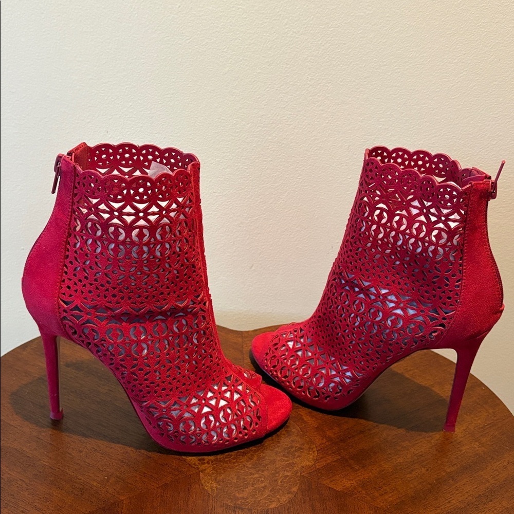Aldo open toe heeled boots Red suede like cut out Lace look 4โ heel size 7 - Picture 5 of 10